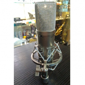 Apextone MC-100UBO-2 студийный микрофон, ветрозащита, микрофонный держатель