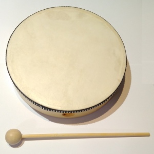 TAM-TAM SG8 Ручной барабан (бубен), деревянный, 8" (200мм), круглый, с кожаной мембраной