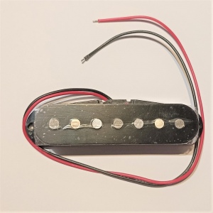 Artec SFA-117BK звукосниматель сингл 7-и струнный, алнико 5, нерегулируемые магнитоводы, черный