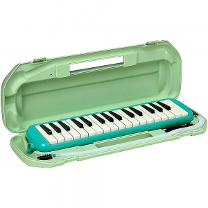 Suzuki MX-32C Green мелодика духовая клавишная, 32 клавиши, в кейсе, цвет зелёный