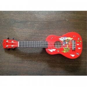 WOODCRAFT UK-300/RD (гавайская гитара) цвет: КРАСНЫЙ, с картинкой, 4 струны, верхн