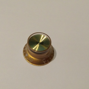 Parts KN007-04 Ручка пластик для электрогитары SG тип (аналог H91) - Tone, цвет золото/золото